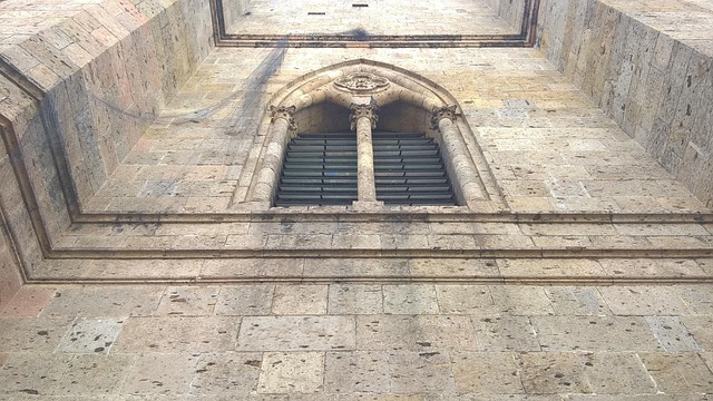 Free Window Architecture photo and picture
