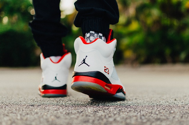 Free Shoe Footwear photo and picture
