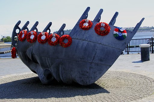 Free Poppy Memorial photo and picture