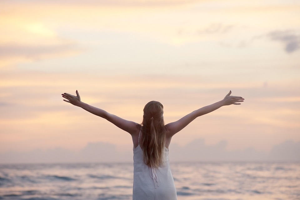 Personas Mujer Feliz Foto Gratis En Pixabay