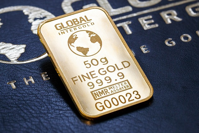 Free Gold Sticker photo and picture