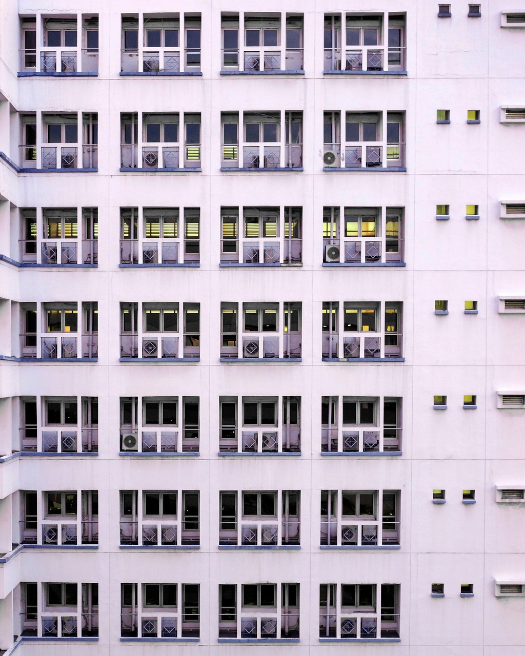 Free Architecture Building photo and picture