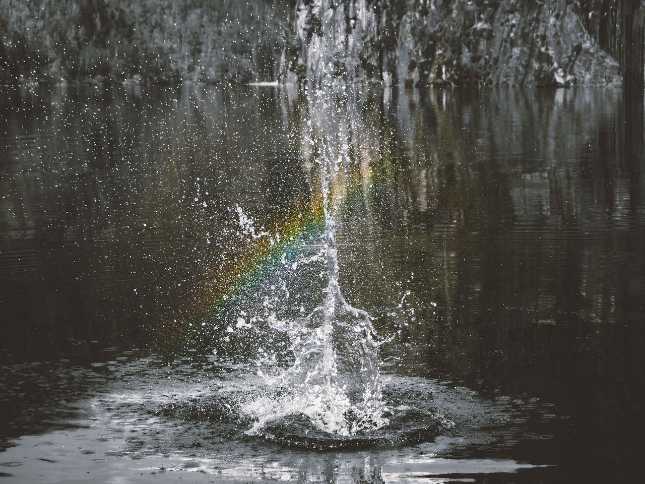 Waterfall - free online jigsaw puzzle photo