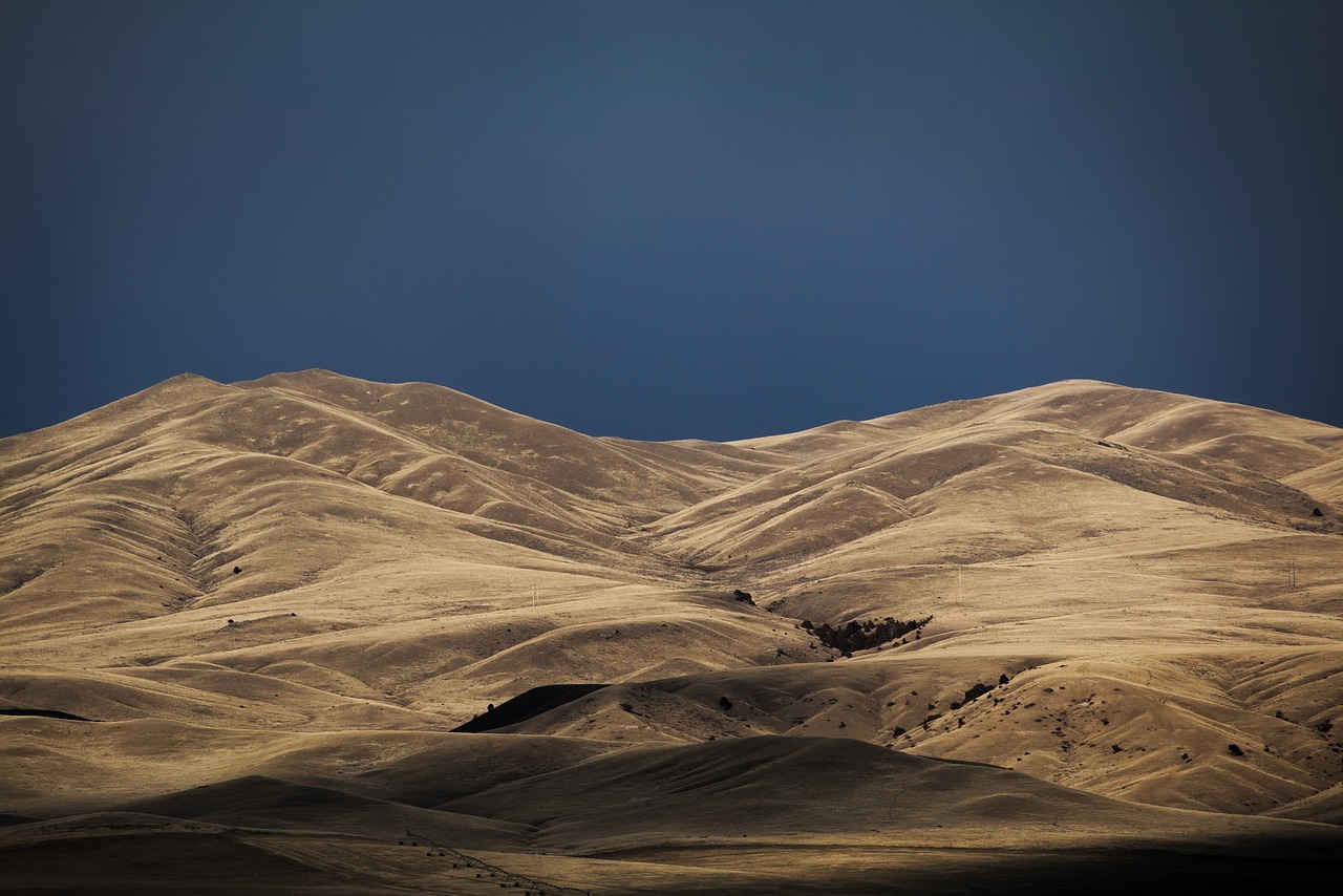 highland-2594121_1280.jpg