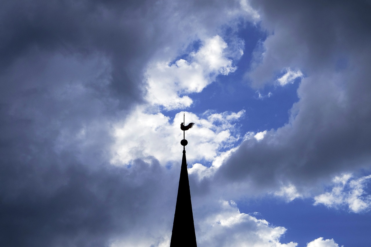 Free Structure Building photo and picture