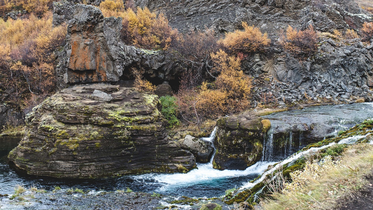 Highland Banded Rocks Rocks Highland Grass - Free photo on Pixabay - Pixabay