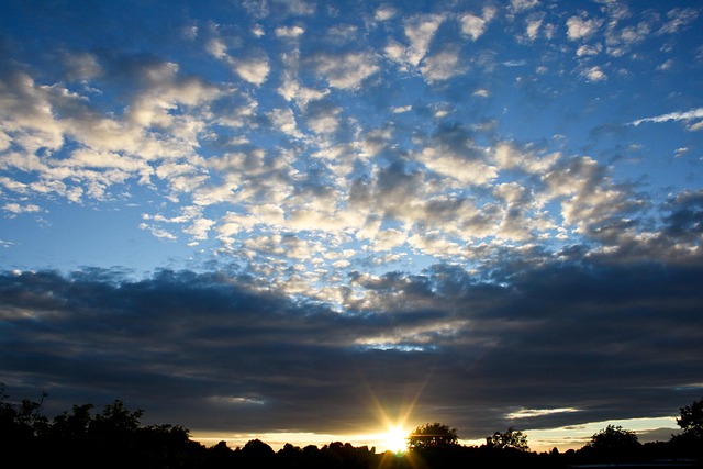 Free Skyscape Clouds photo and picture
