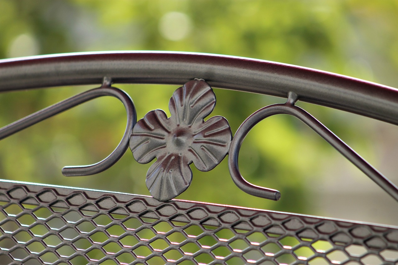 Garden Furniture - free online jigsaw puzzle photo