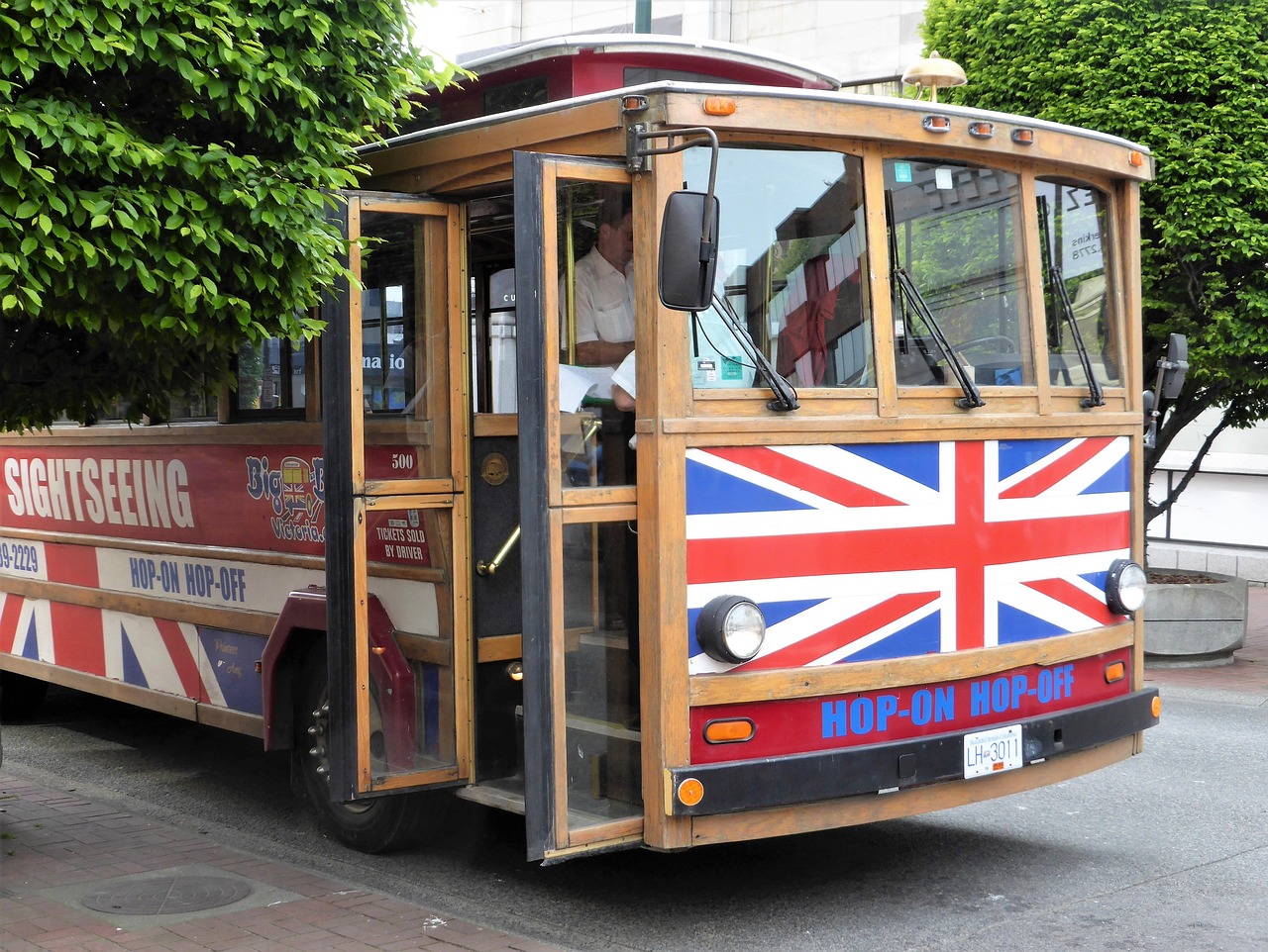 tourism, tour, tourist bus, victoria, holiday, boarding, get off, stop, flag, canada, get off, get off, get off, get off, get off