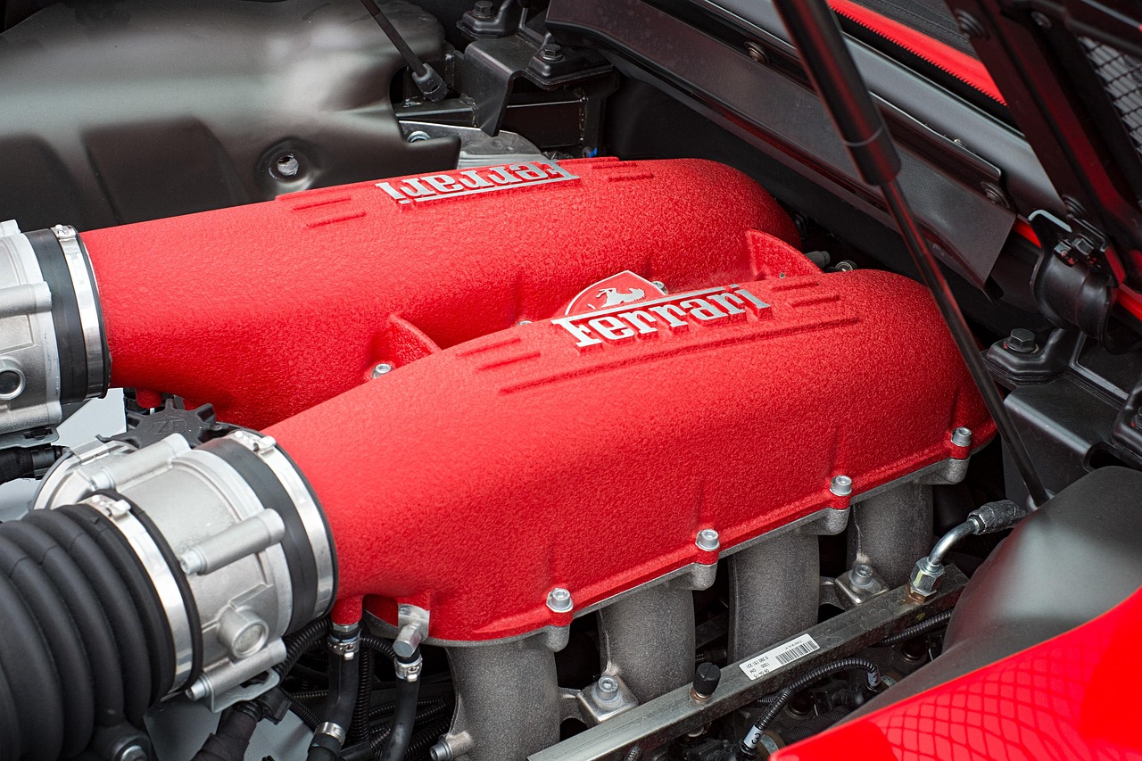 赛力斯汽车发动机技术咋样 ferrari-2613299_1280.jpg