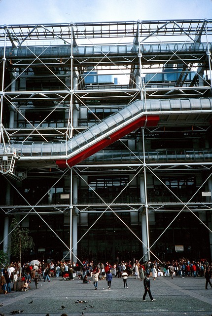 Free Paris Museum photo and picture