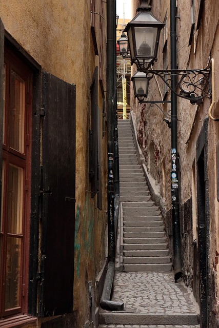 Free Stairs Narrow Alley photo and picture