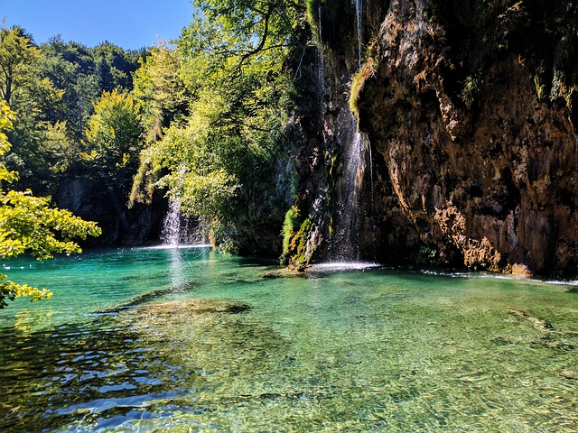 Free Croatia Waterfall photo and picture