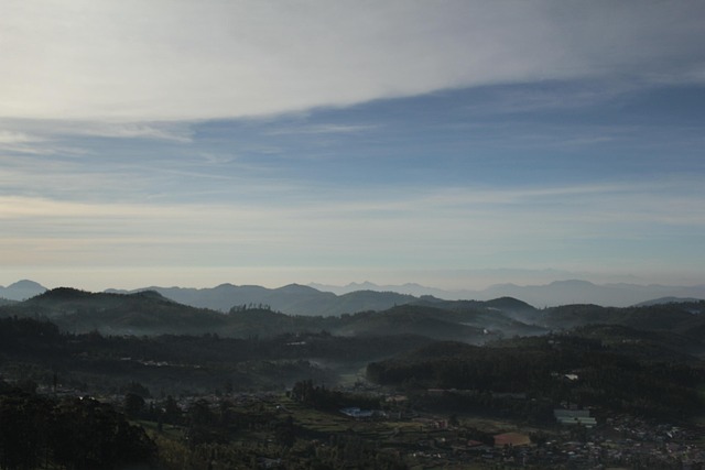 Free Hill Sky Line photo and picture