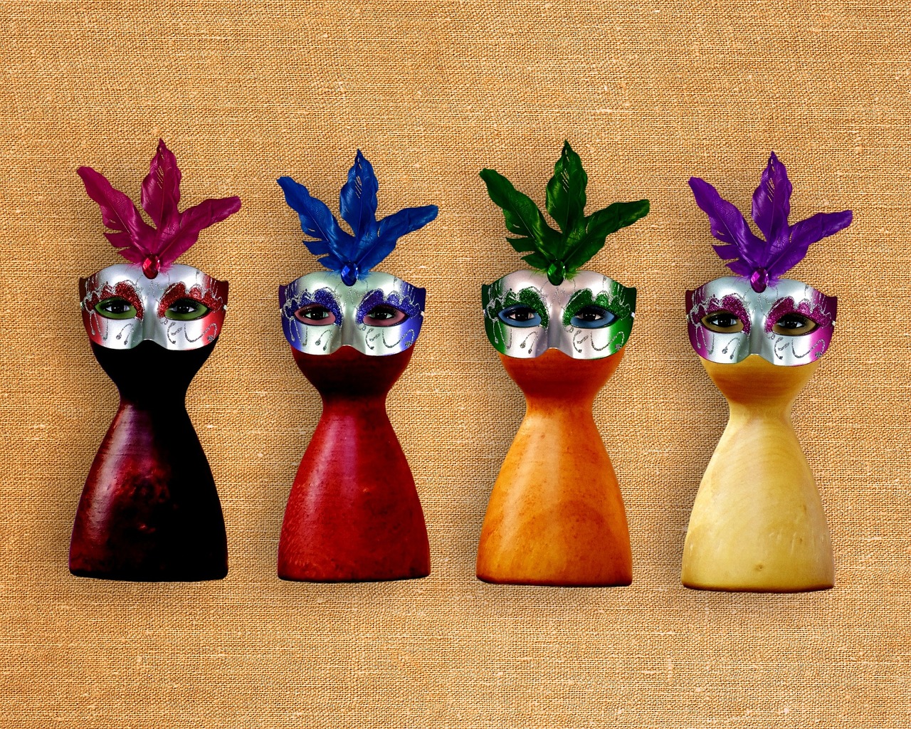 Masks - free online jigsaw puzzle photo
