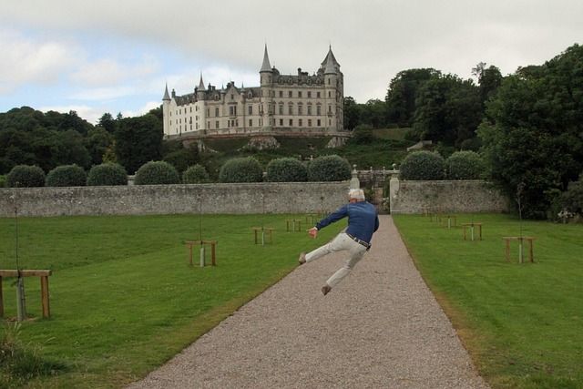 Free Dunrobin Castle Inverness photo and picture