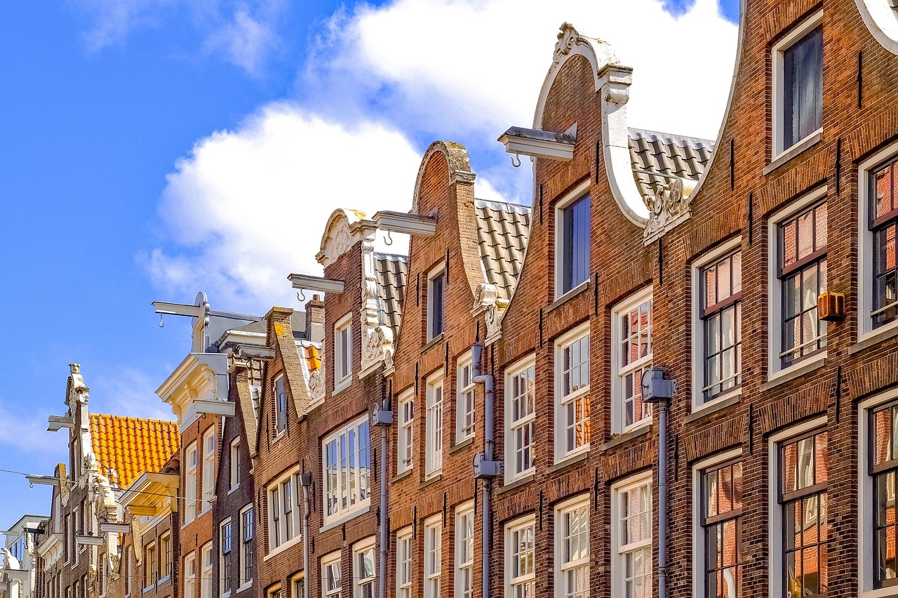 Street - free online jigsaw puzzle photo