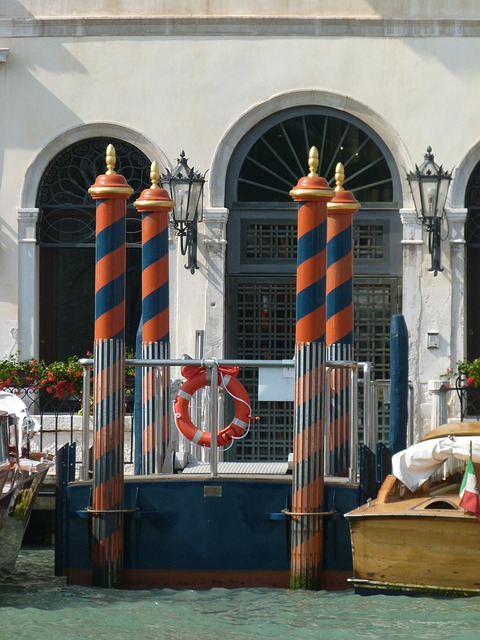 Free Venice Palace photo and picture
