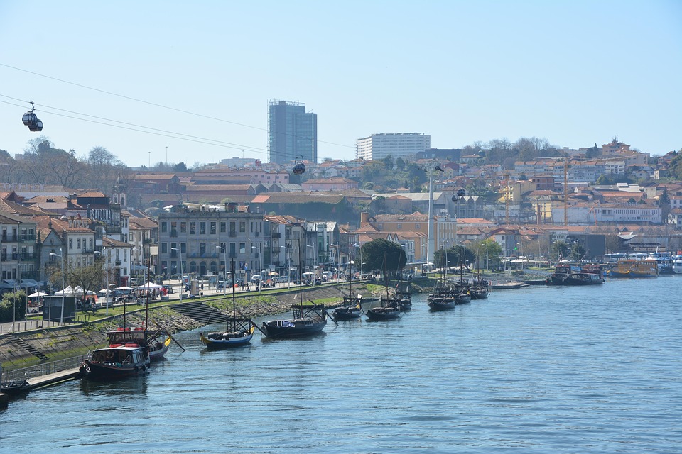Porto on a Plate: Exploring the City’s Iconic Flavors