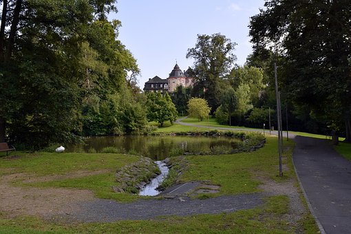 Schlosspark, Dam, Schloss Laubach