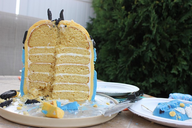 Free Cake Party photo and picture
