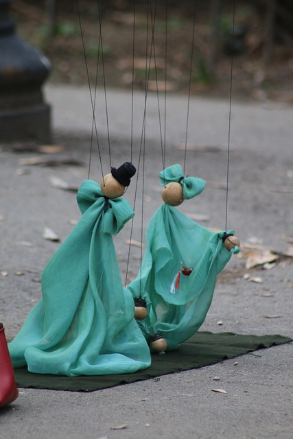 Free Dolls Theater photo and picture