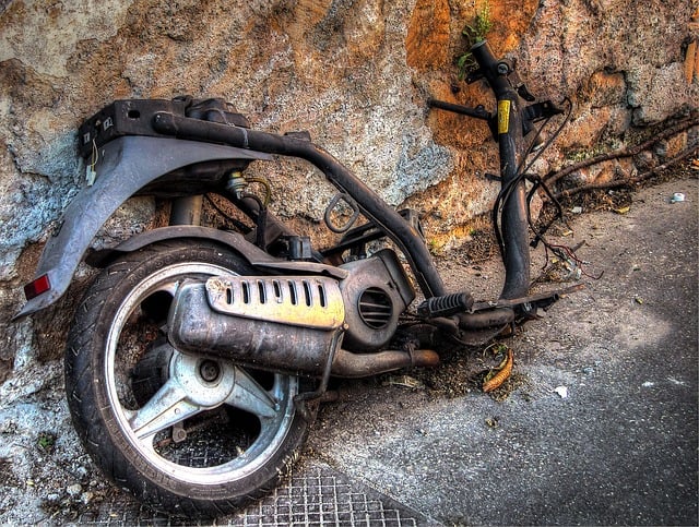 Free motorcycle abandoned remains illustration