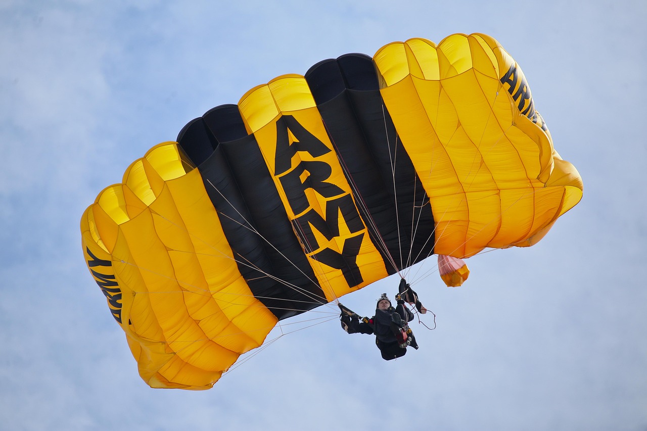 United States Army Parachute Team Free photo on Pixabay