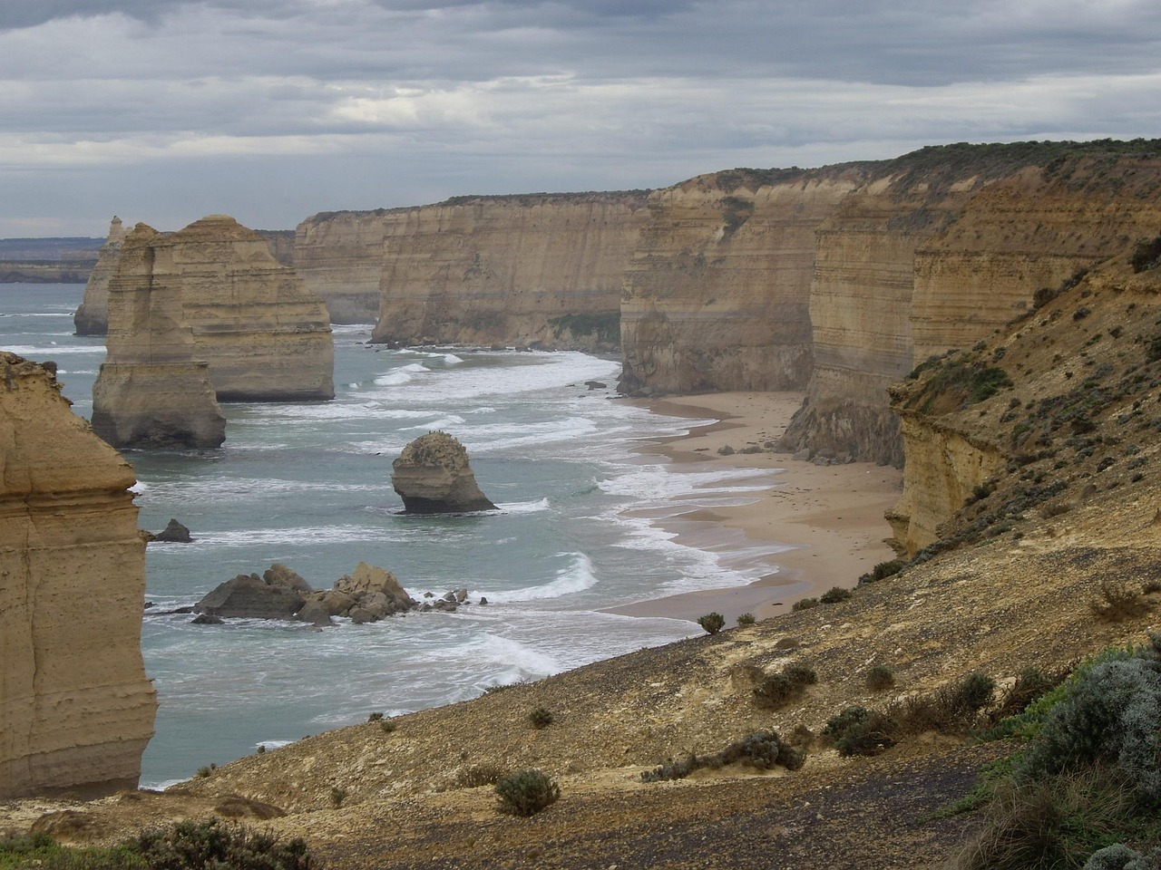 Apostles - free online jigsaw puzzle photo