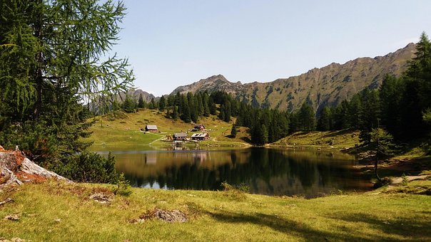 Duisitzkarsee, Duisitzkarseehütte