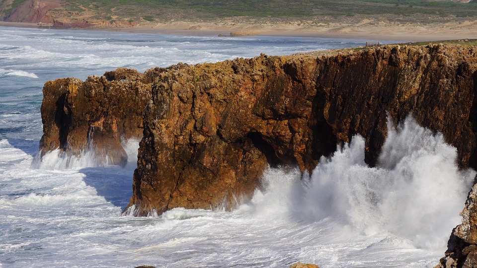 Get Lost in Nature: Algarve’s Most Scenic Hiking Trails