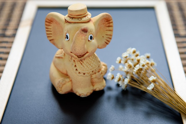 Estatua, Hermosas Flores, Elefante