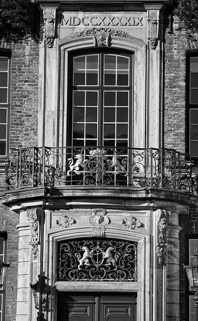 Free Old Town Hall Dusseldorf photo and picture