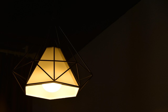 Free Lamp Simplicity photo and picture