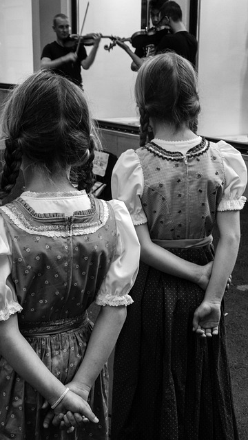 Free Girls Back photo and picture