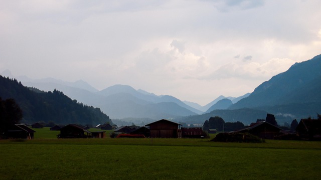 Free Landscape Moutains photo and picture