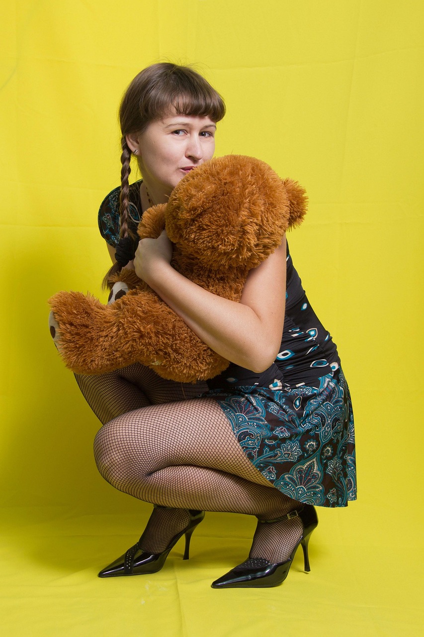 Pet Bear Girl main image 1