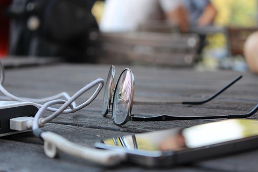 Macro, Ochelari, Modern