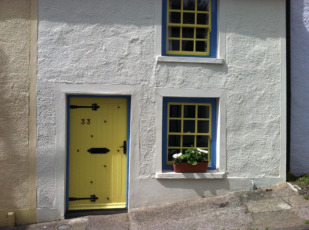 House - free online jigsaw puzzle photo
