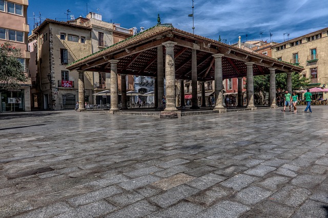 market, old, town, square, shop, vintage, food, store, bazaar, building, gray shopping, gray shop, gray market