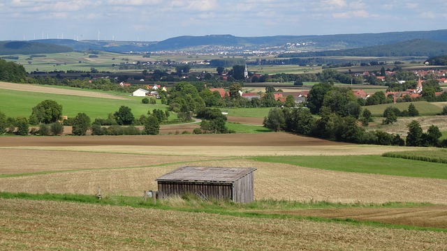 Free Hut Landscape photo and picture