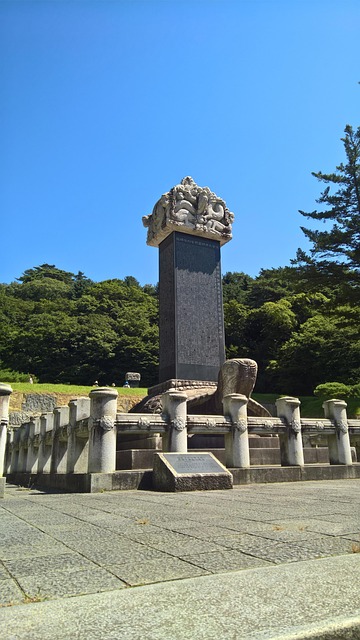 Free Statue Temple photo and picture