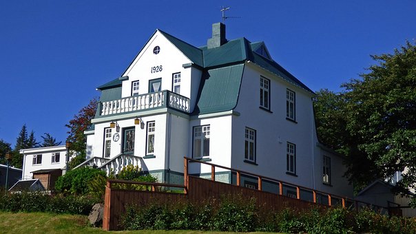 Free Akureyri Iceland photo and picture