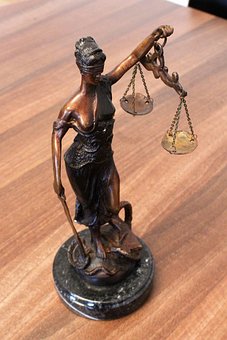 Justicia, Justitia, Justitia Diosa