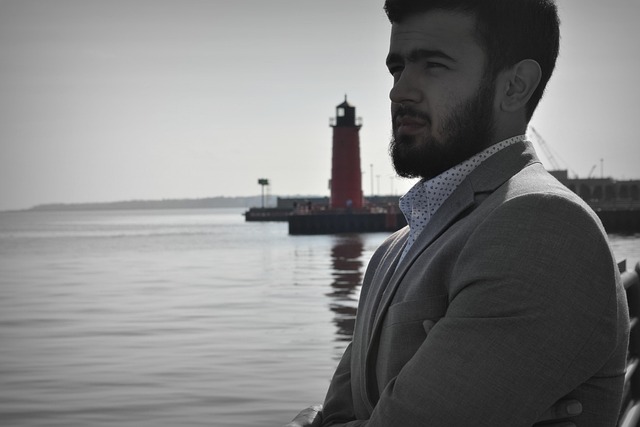 Free Lake Lighthouse photo and picture