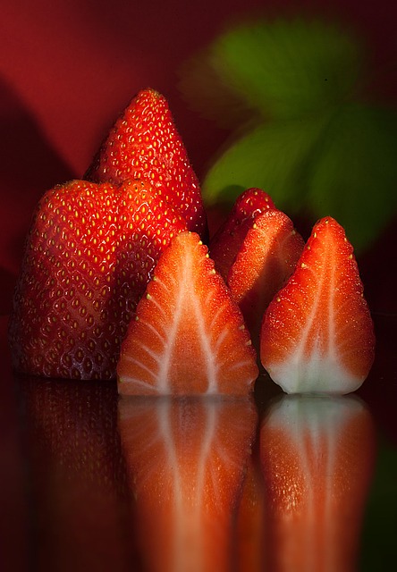 Free Strawberries Fruit photo and picture