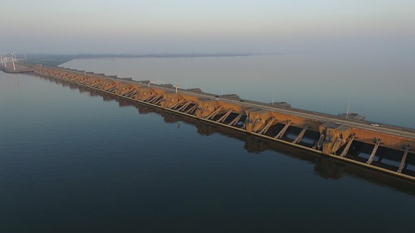 Dæmning, Haringvllietdam, Delta Arbejder