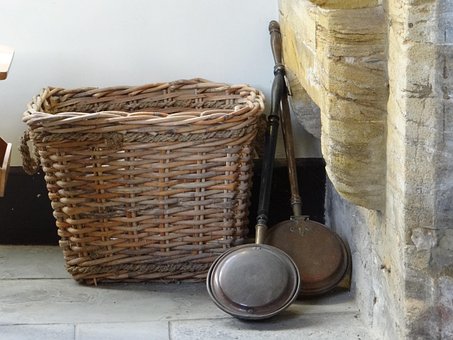 Free Frying Pan Basket photo and picture