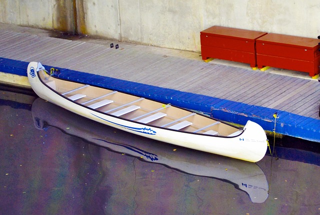 Free Boat Water photo and picture