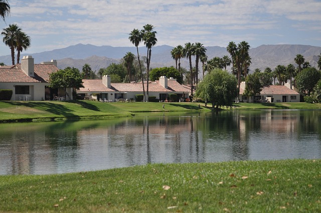 Free La Quinta Club House photo and picture